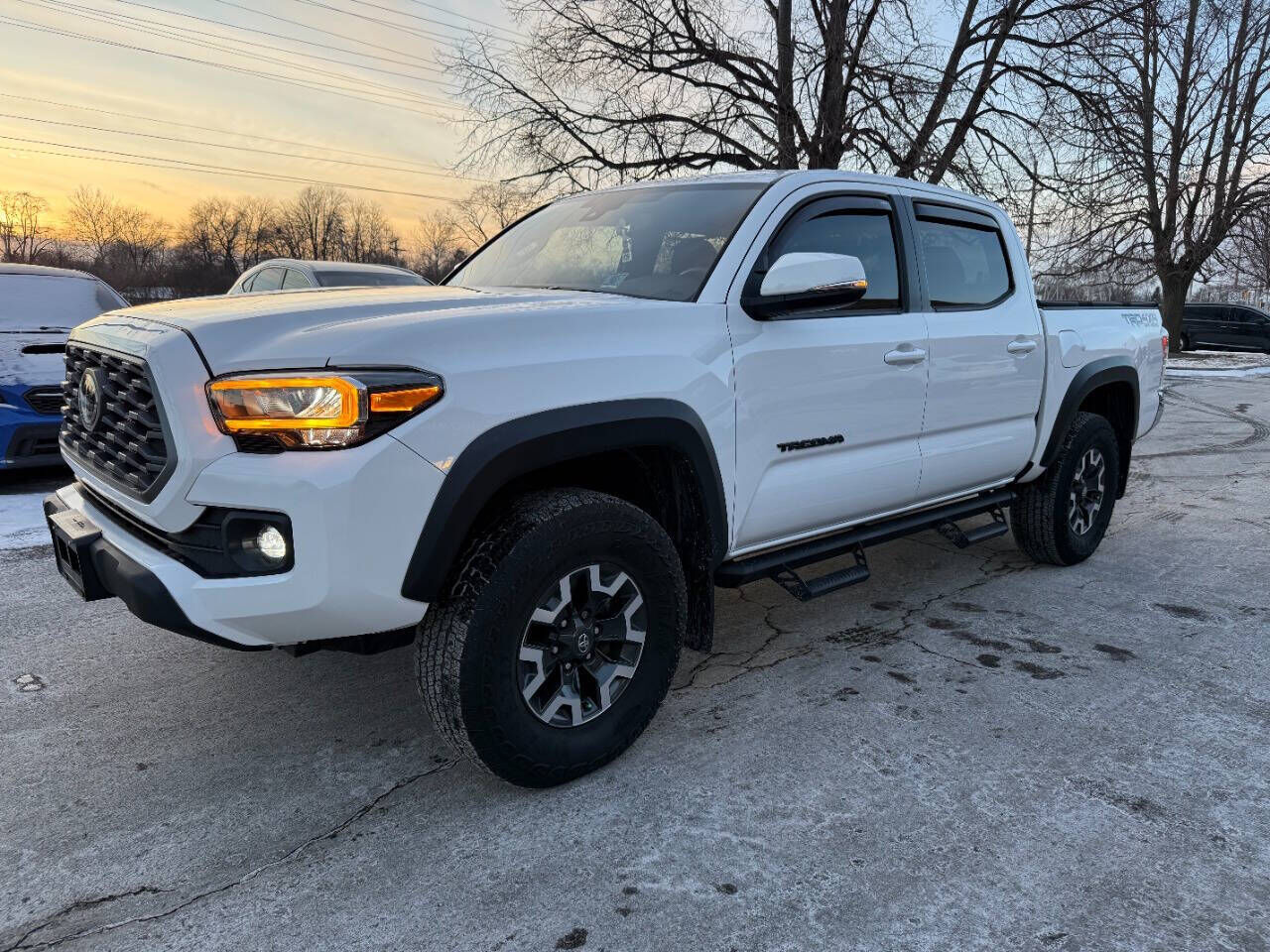 2023 TOYOTA Tacoma