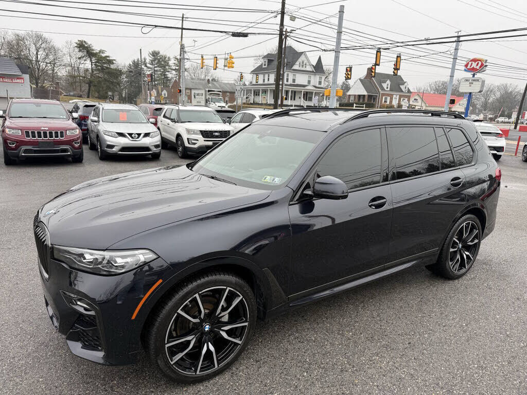 2021 BMW X7