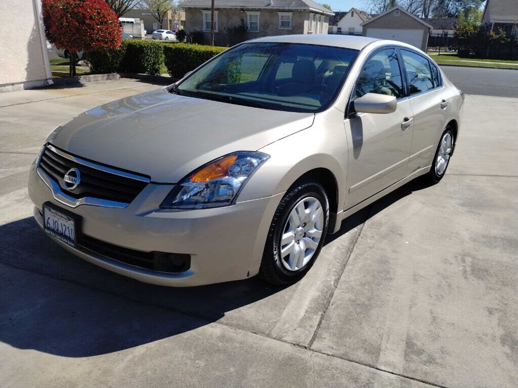 2009 NISSAN Altima