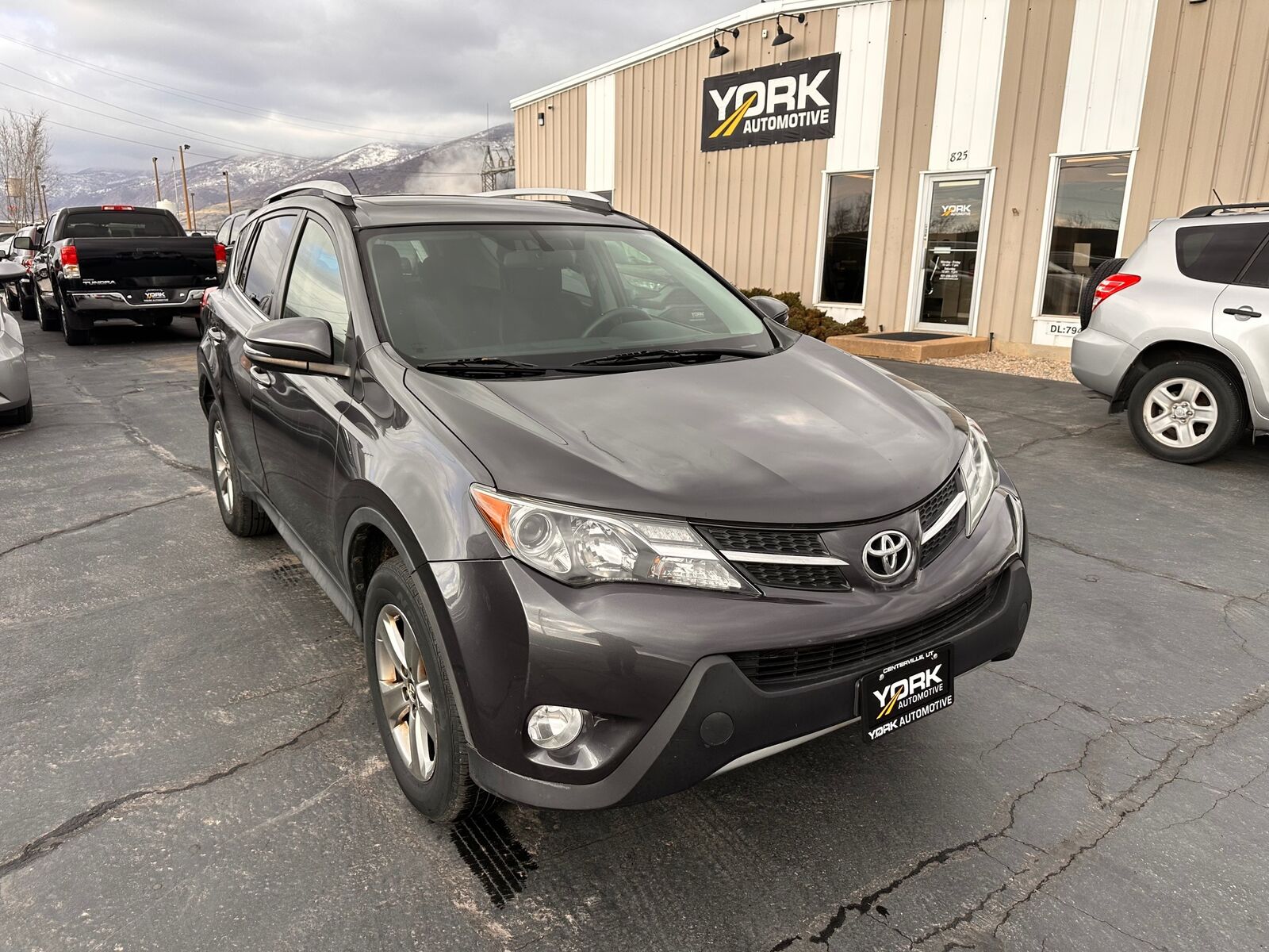 2015 TOYOTA RAV4