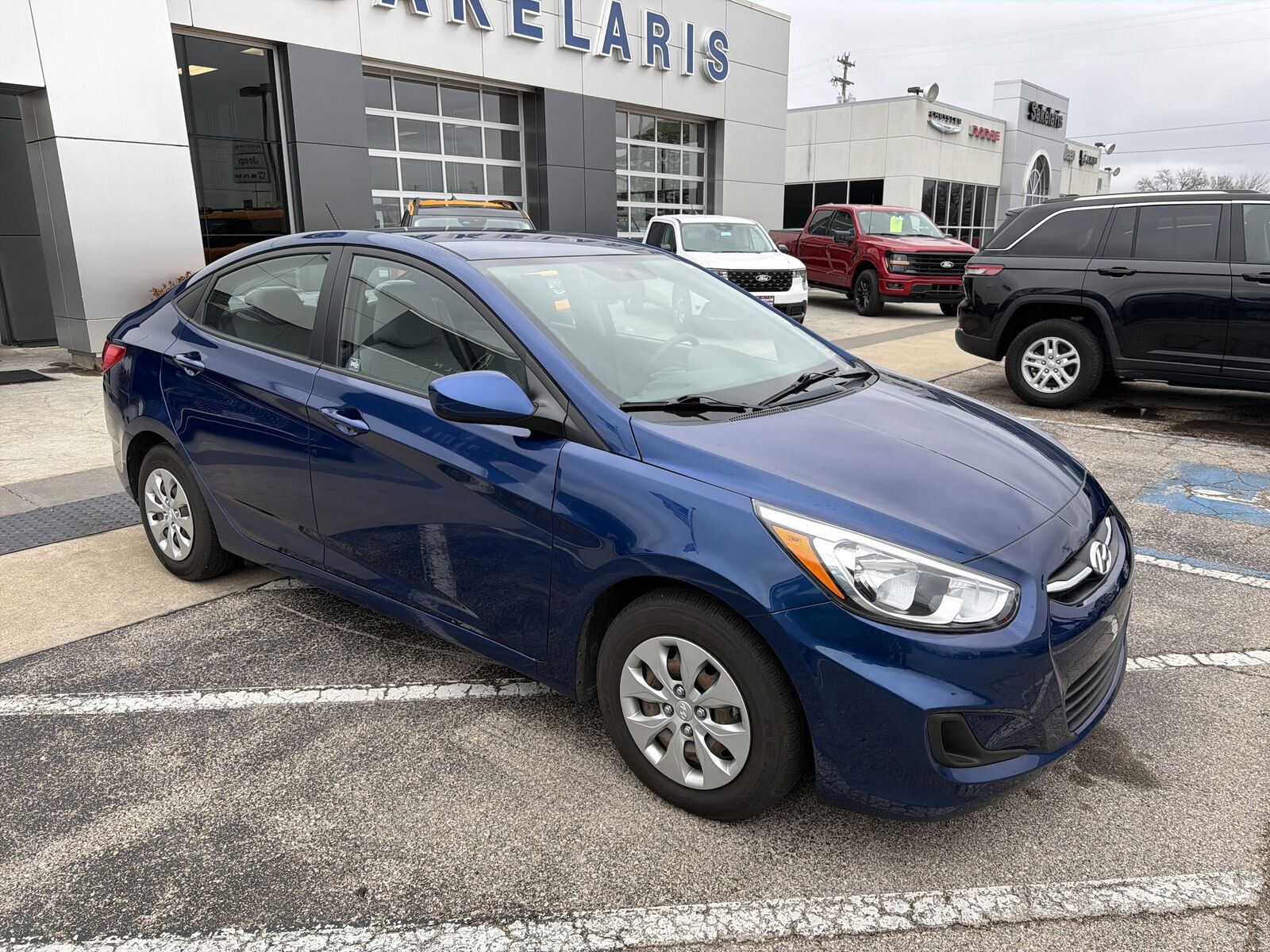 2016 HYUNDAI Accent