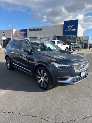 2021 VOLVO XC90