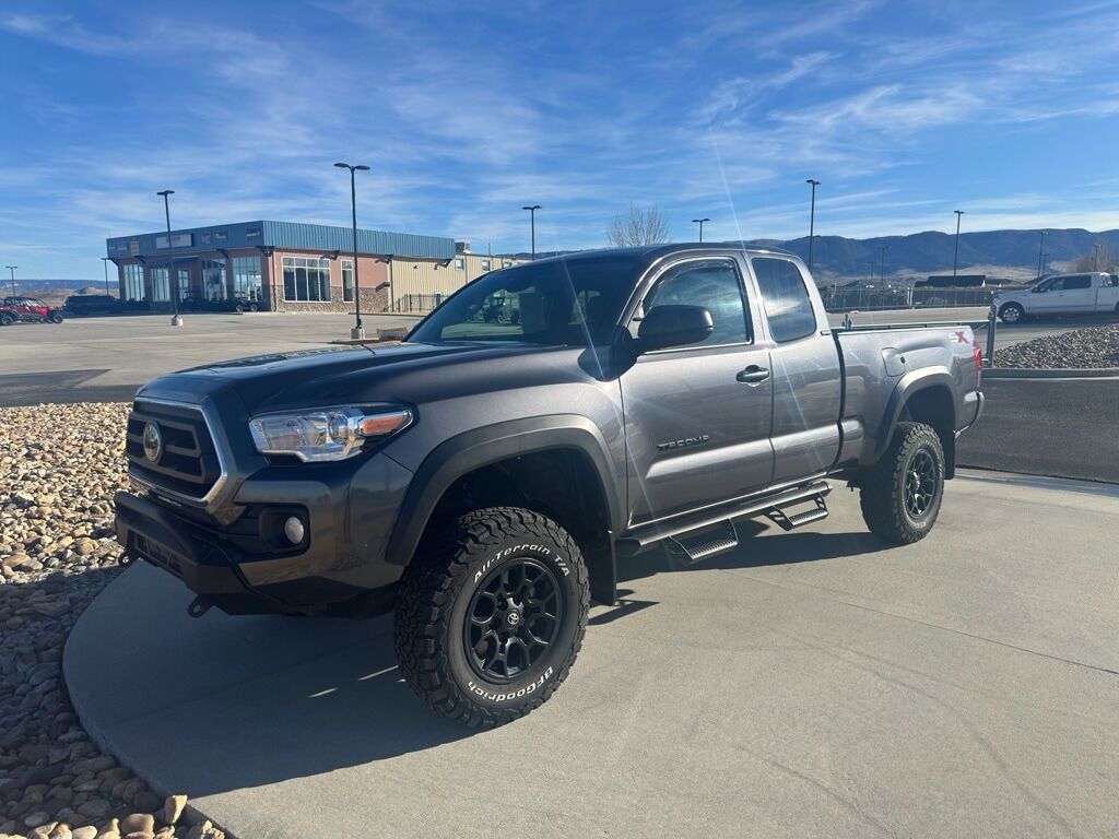 2023 TOYOTA Tacoma