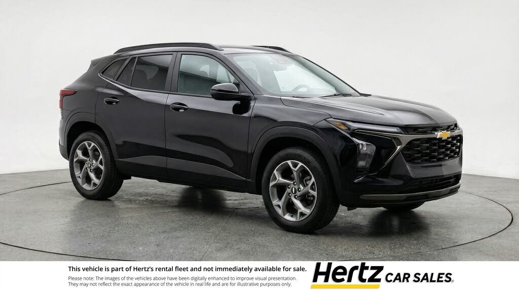 2025 CHEVROLET Trax