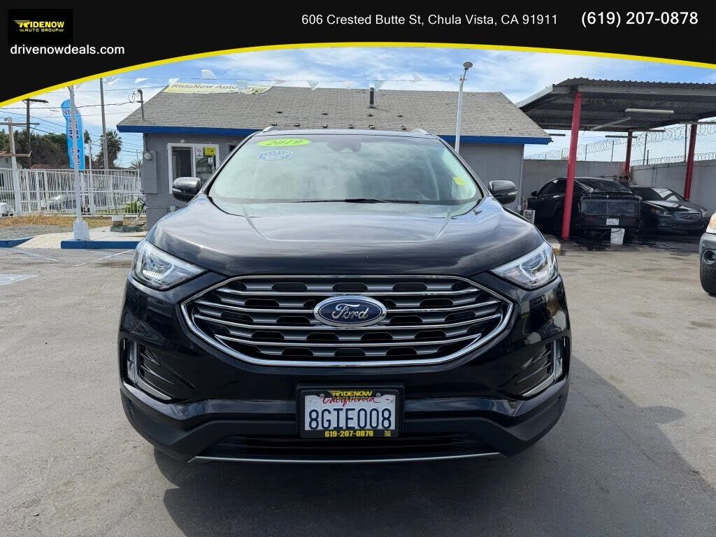 2019 FORD Edge