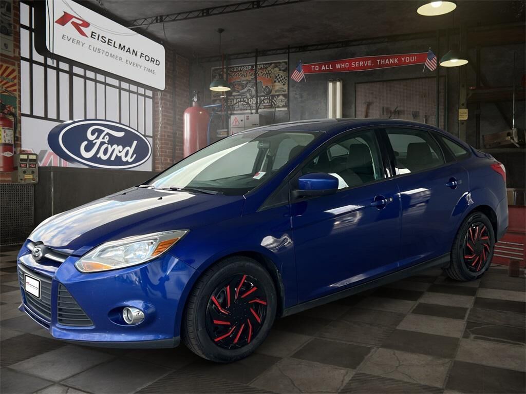 2012 FORD Focus
