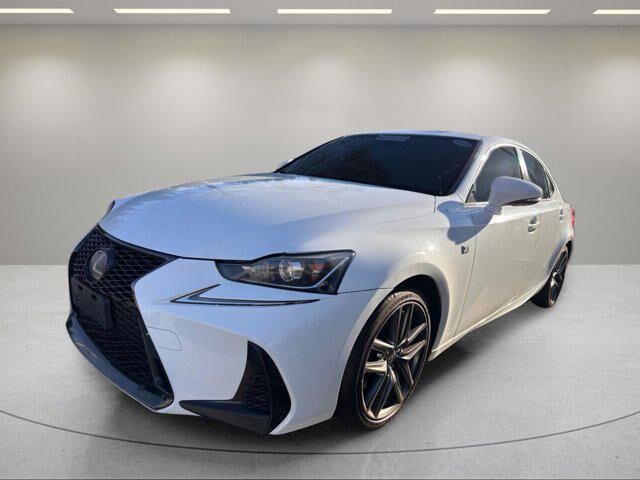 2017 LEXUS IS
