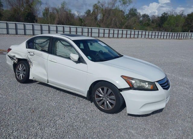 2011 HONDA Accord