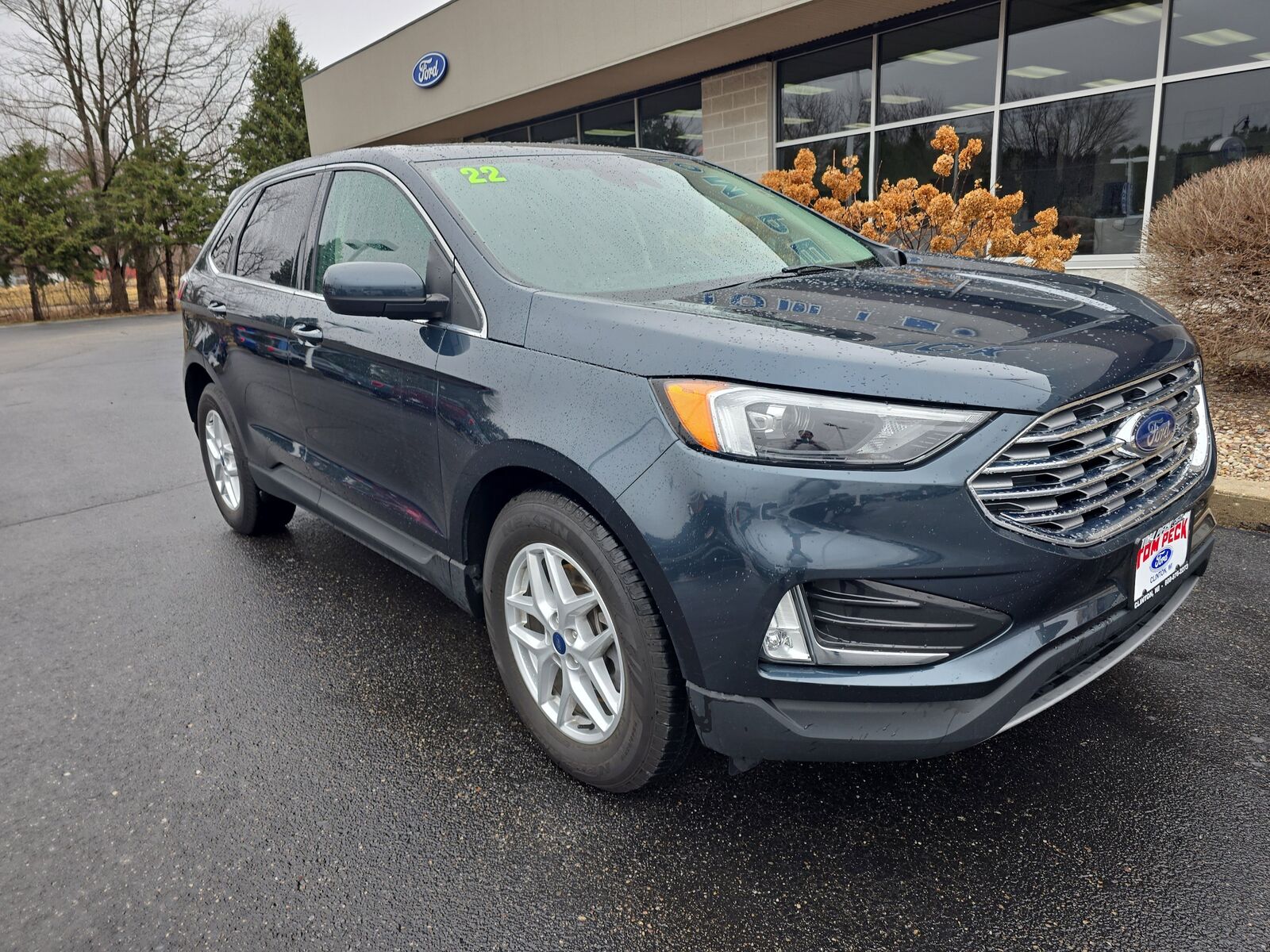 2022 FORD Edge