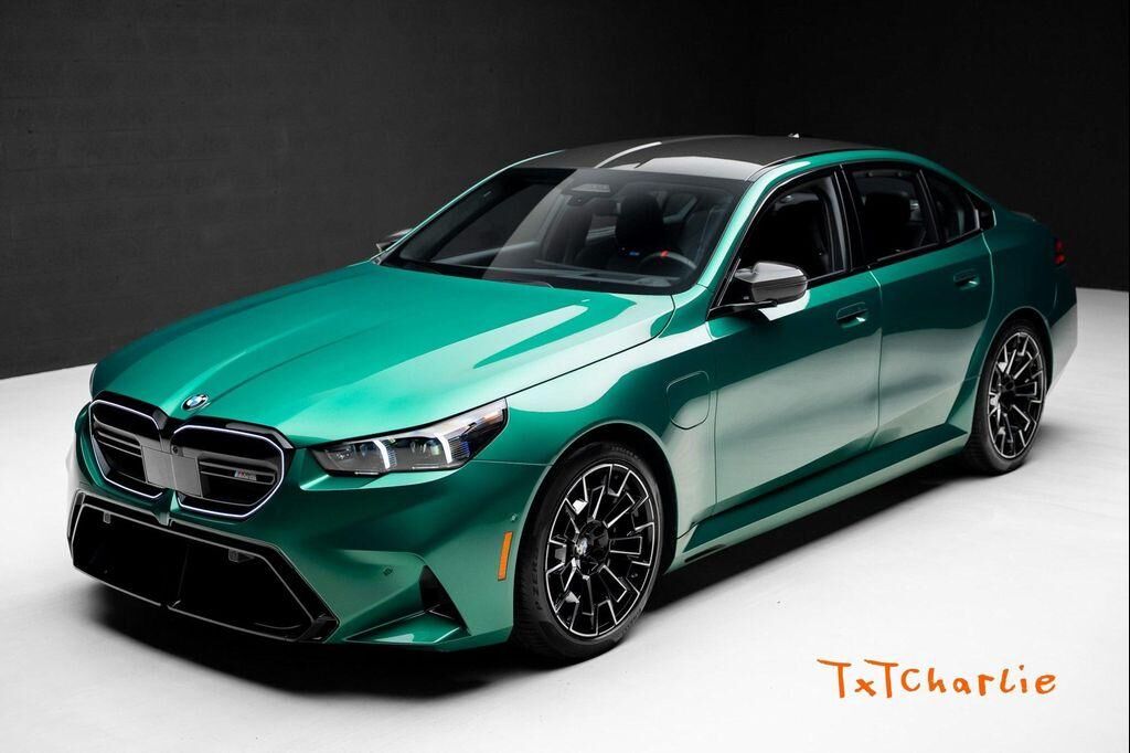 2025 BMW M5