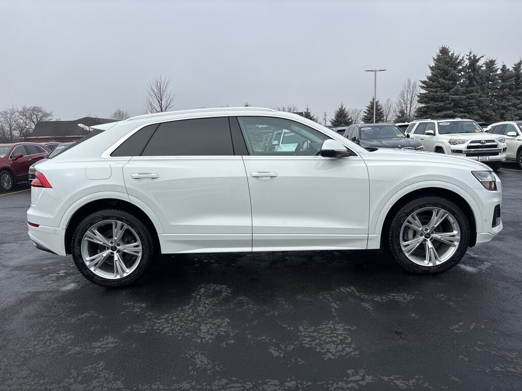 2023 Audi Q8