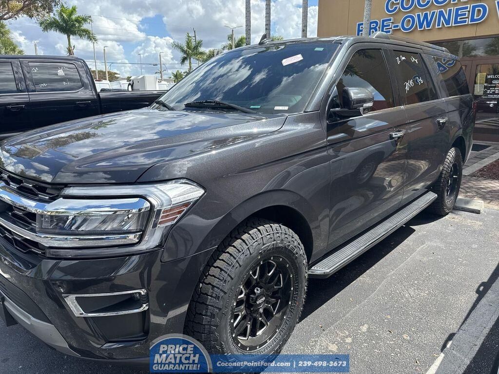 2022 FORD Expedition