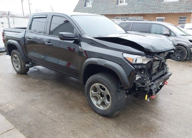 2023 CHEVROLET Colorado