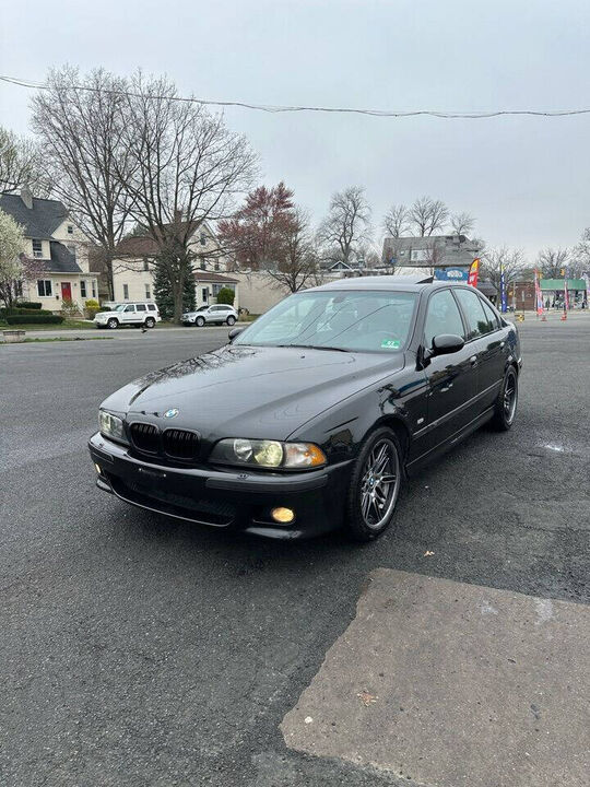 2000 BMW M5