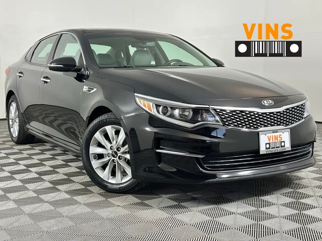2018 KIA Optima