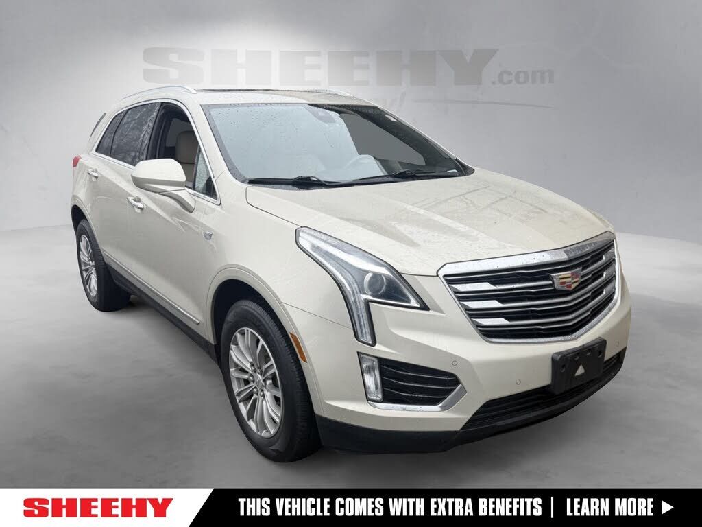 2017 CADILLAC XT5