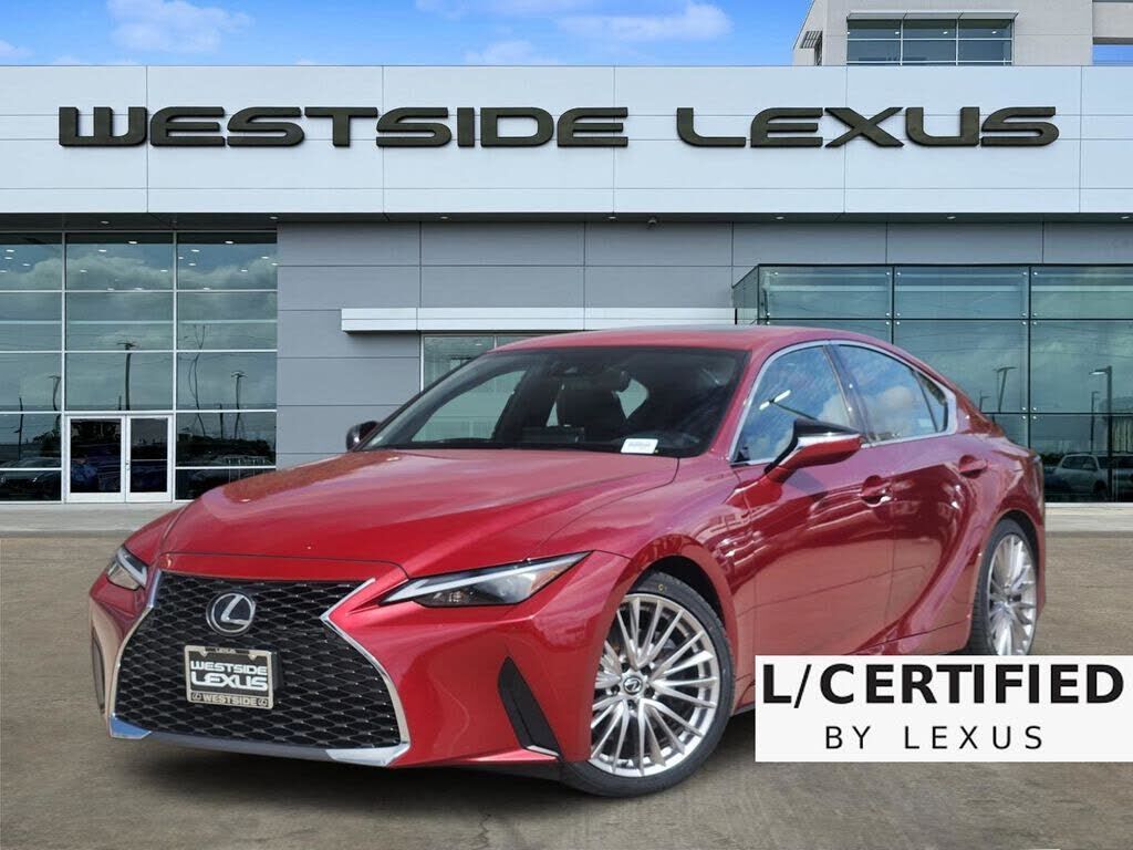 2023 LEXUS IS