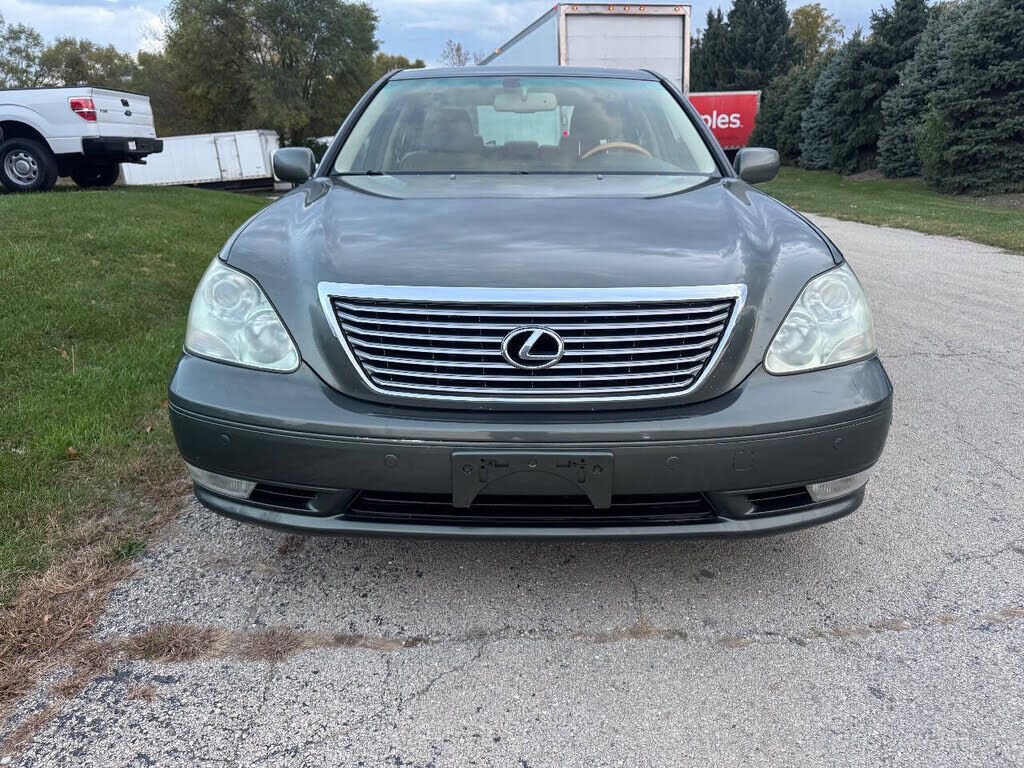 2004 LEXUS LS