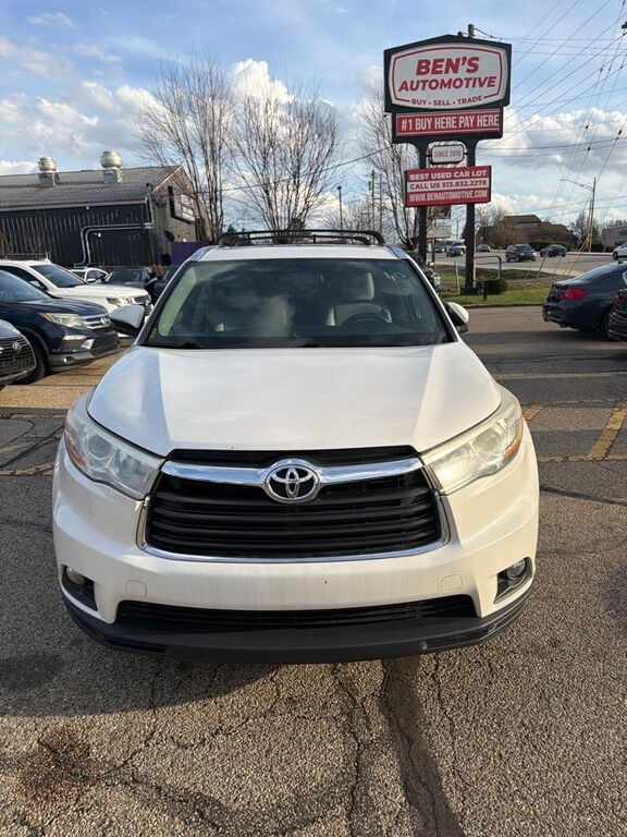2016 TOYOTA Highlander