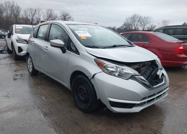 2019 NISSAN Versa