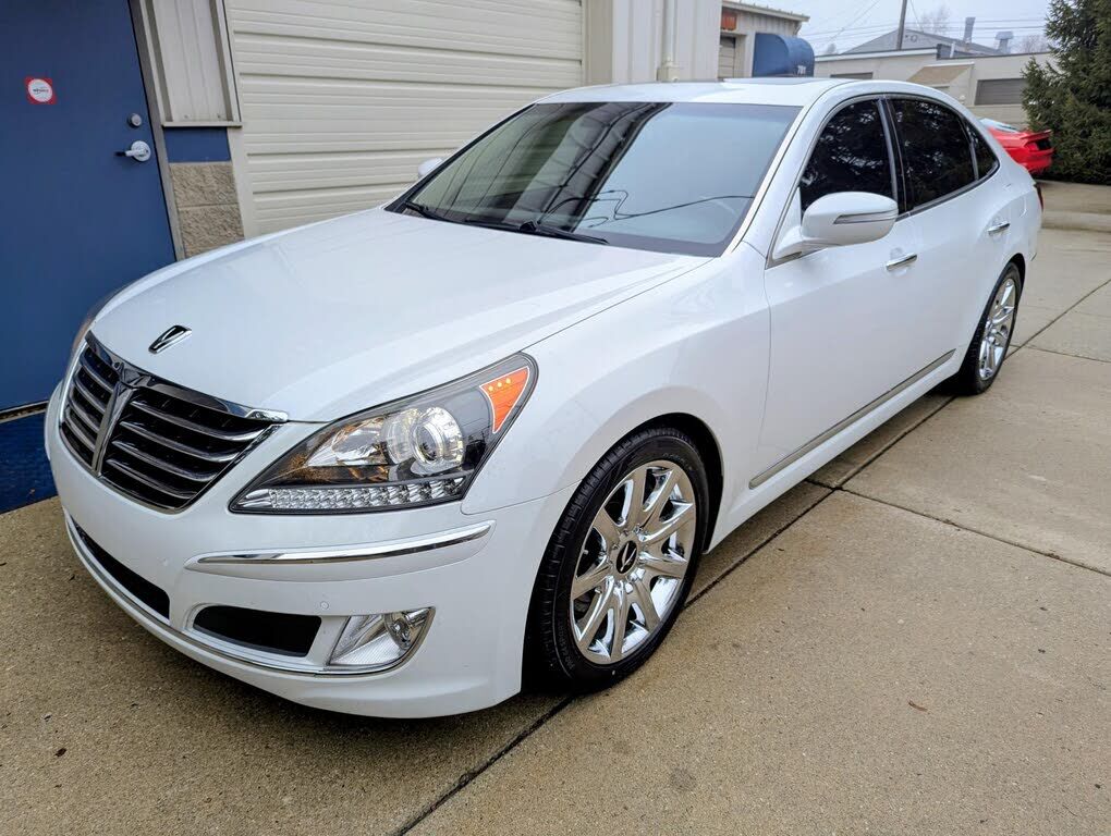 2013 HYUNDAI Equus