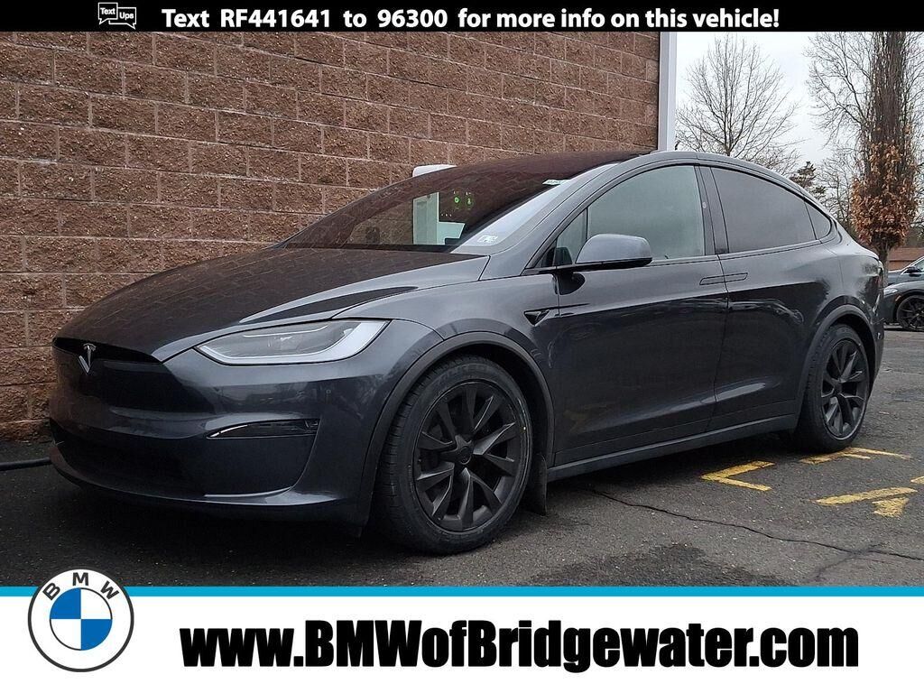 2024 TESLA Model X