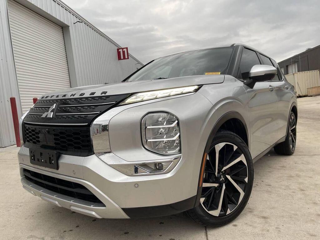 2022 MITSUBISHI Outlander