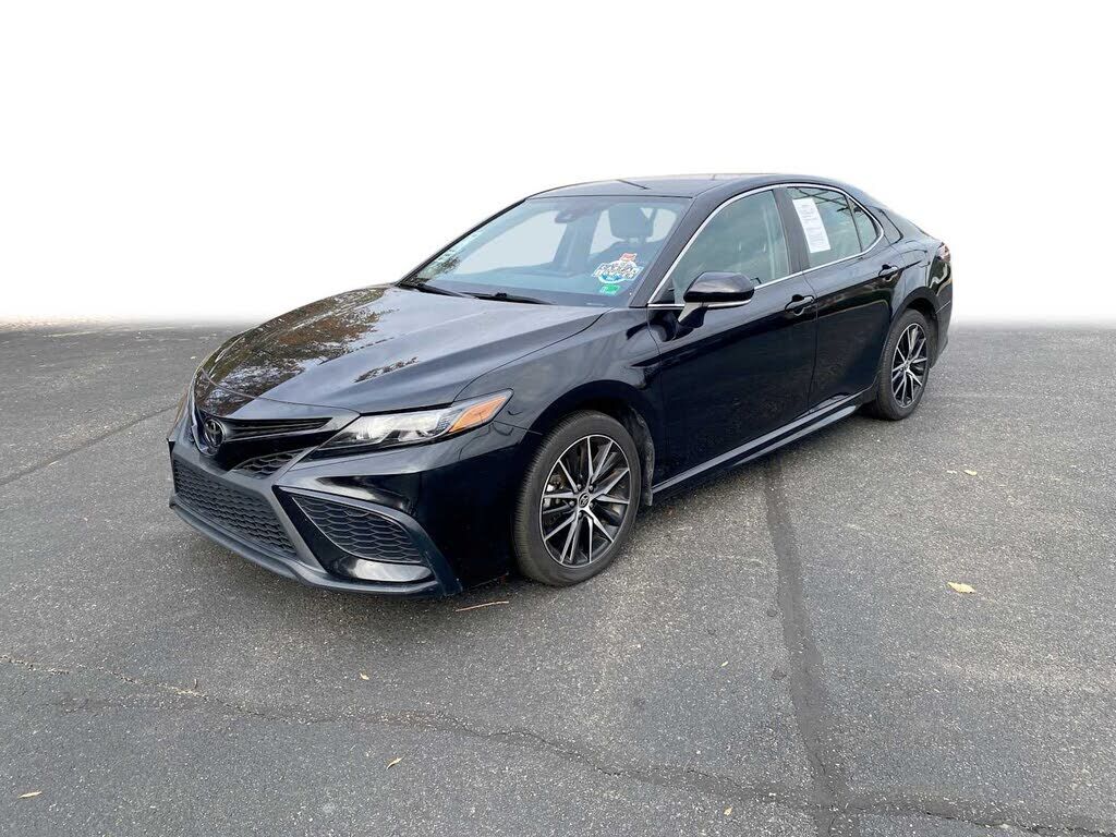 2024 TOYOTA Camry