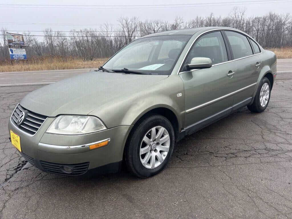 2003 VOLKSWAGEN Passat
