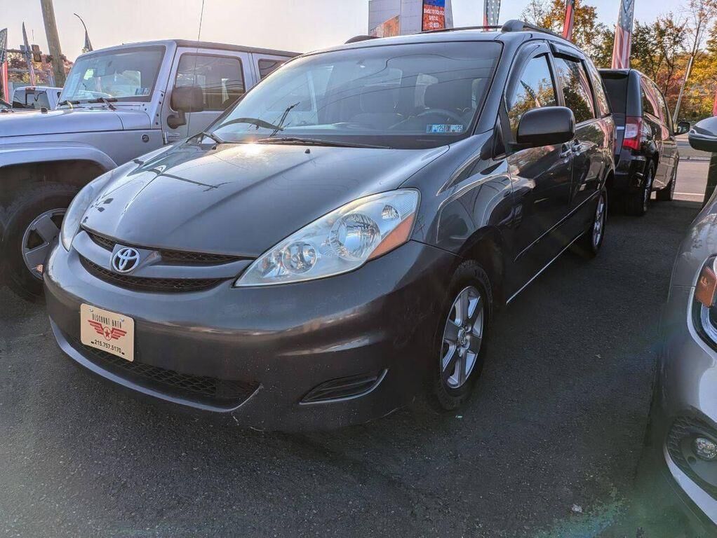 2007 TOYOTA Sienna