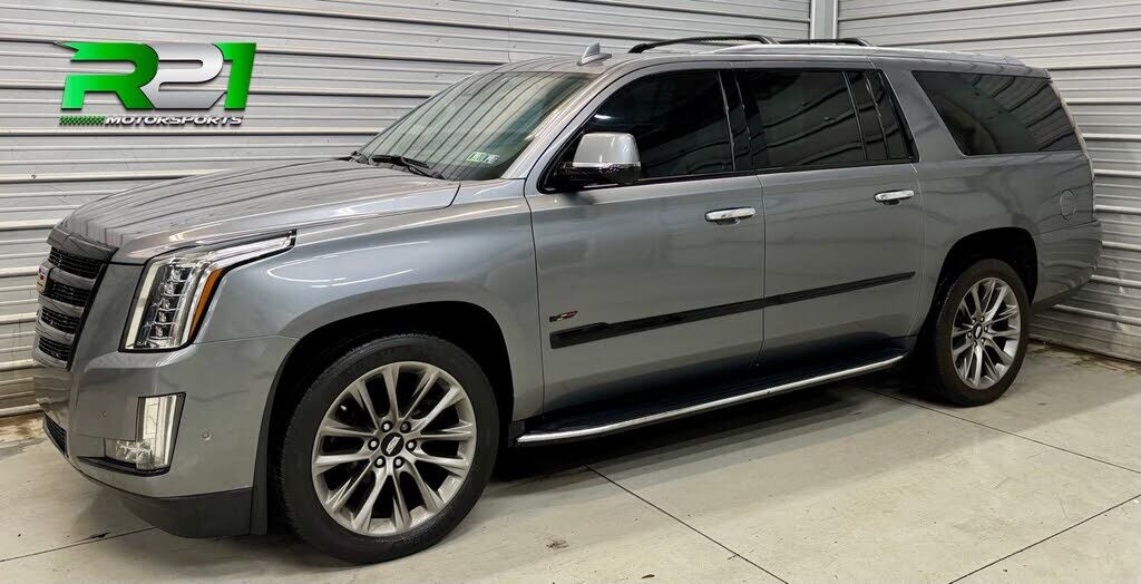 2020 CADILLAC Escalade ESV