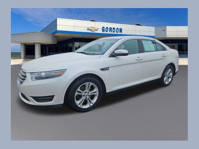 2015 FORD Taurus