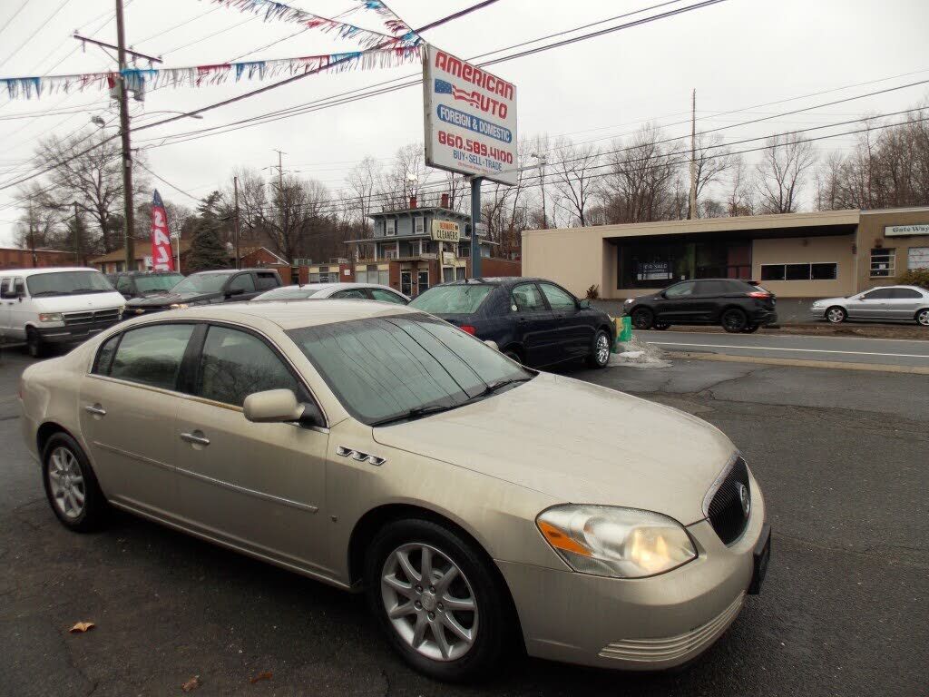 Buick Lucerne