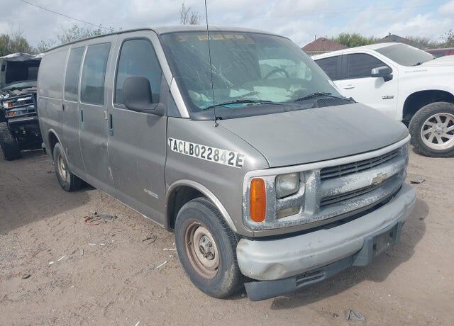2002 CHEVROLET Express