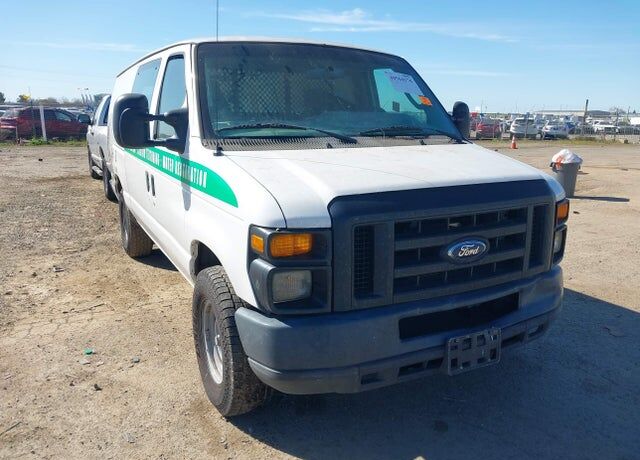 2011 FORD E-250