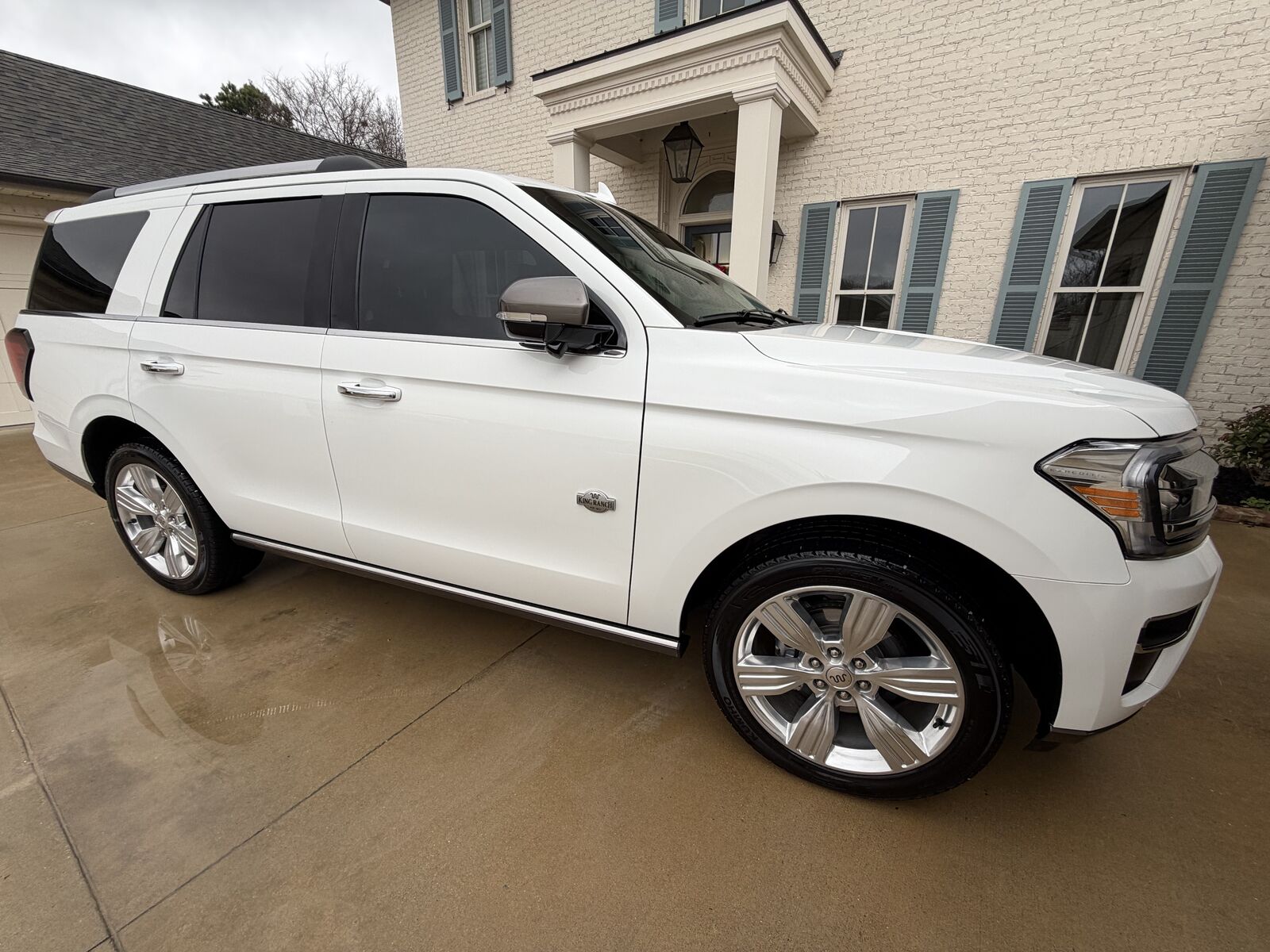 2024 FORD Expedition