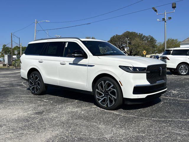 2026 LINCOLN Navigator