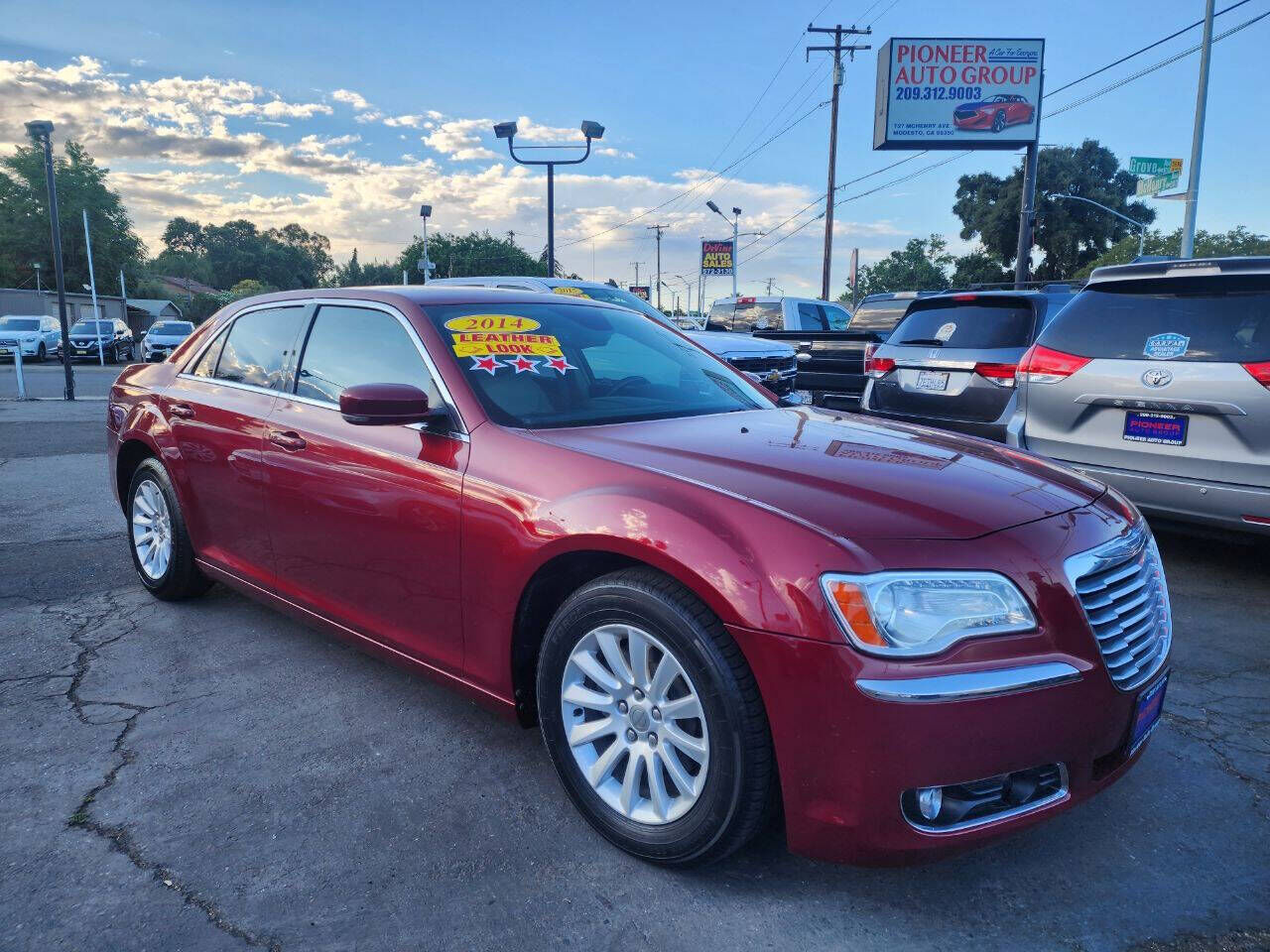 2014 CHRYSLER 300