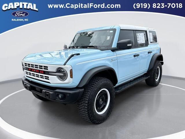 2024 FORD Bronco