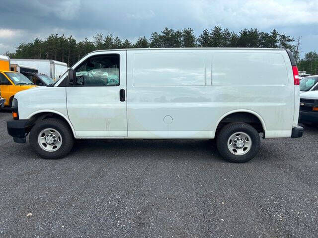 2019 CHEVROLET Express