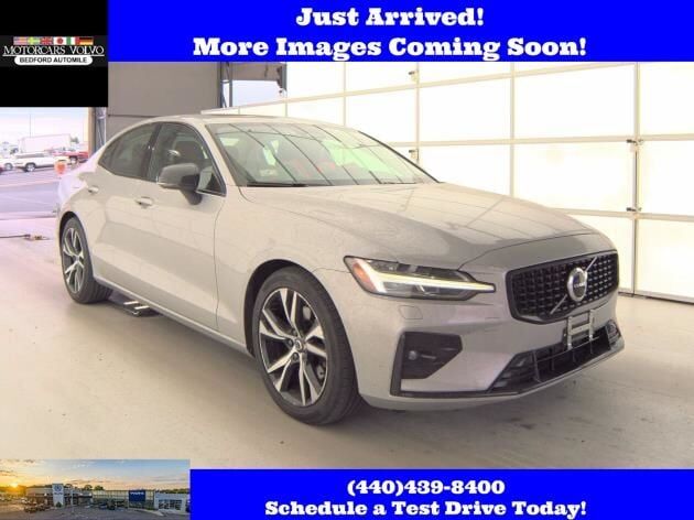 2025 VOLVO S60