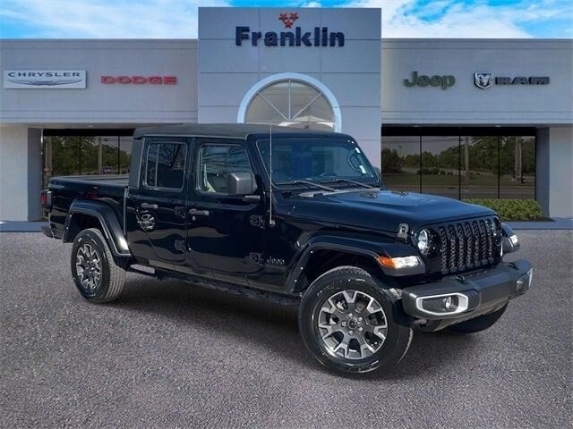 2022 JEEP Gladiator