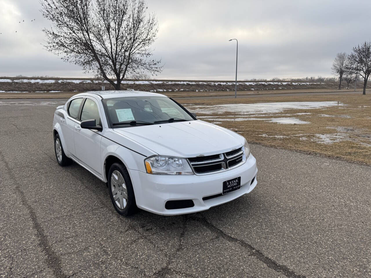 2012 DODGE Avenger