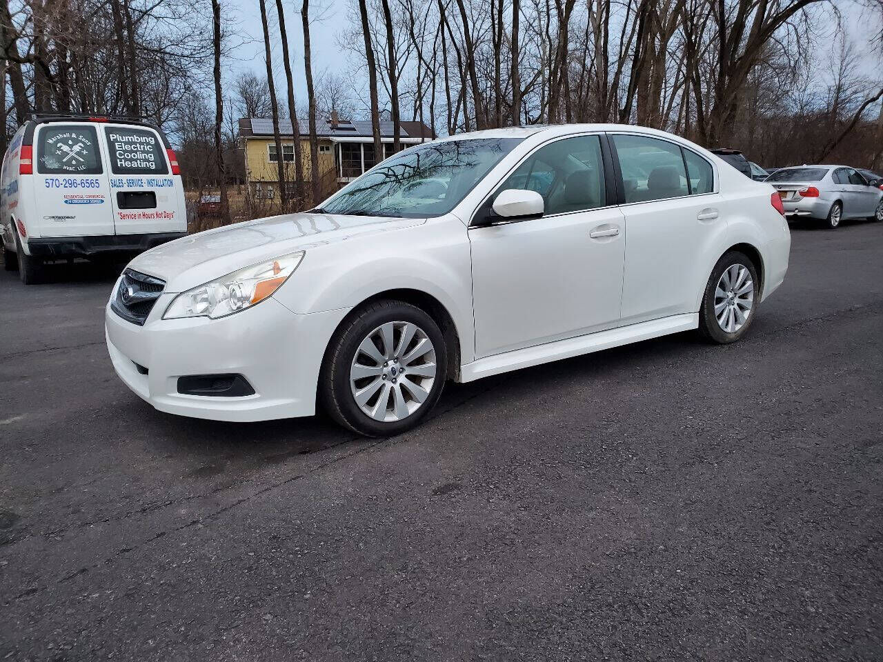 2011 SUBARU Legacy