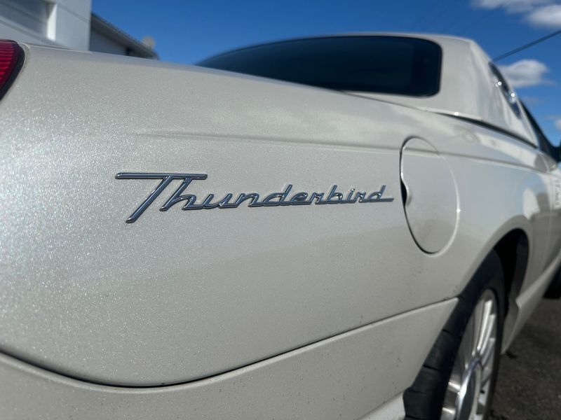 Ford Thunderbird