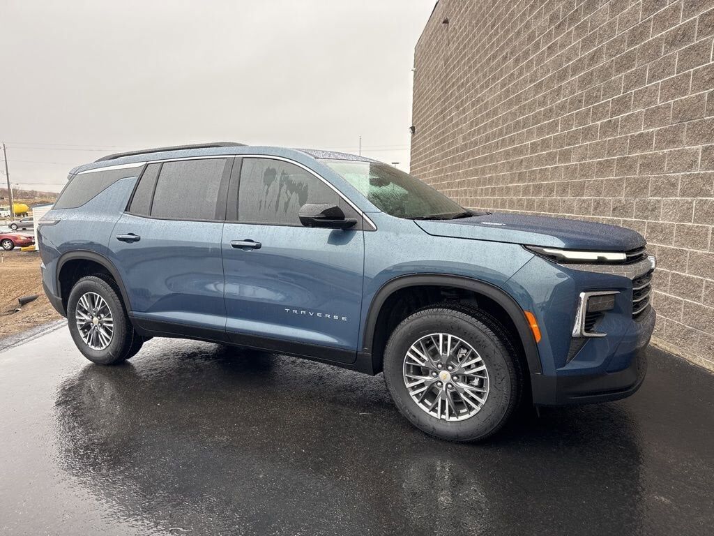 2026 CHEVROLET Traverse