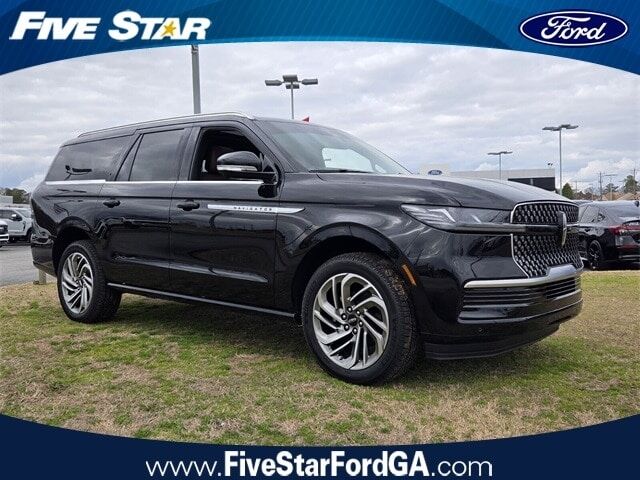 2026 LINCOLN Navigator L