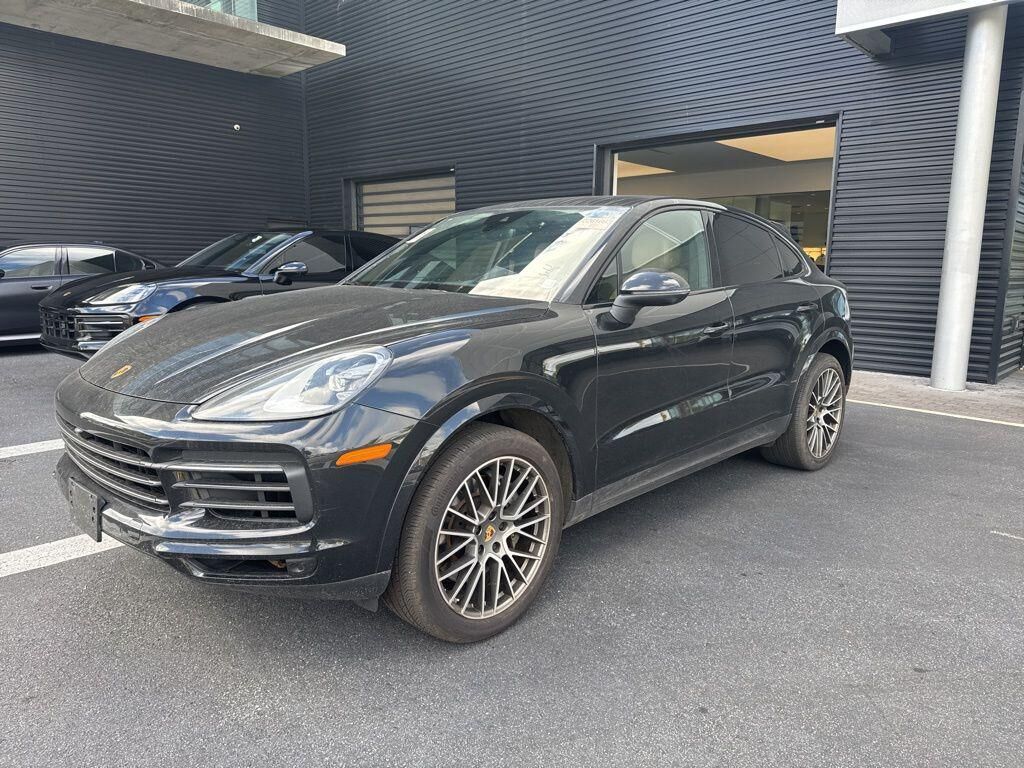 2023 PORSCHE Cayenne