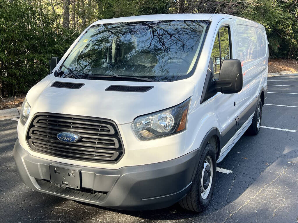 2018 FORD Transit