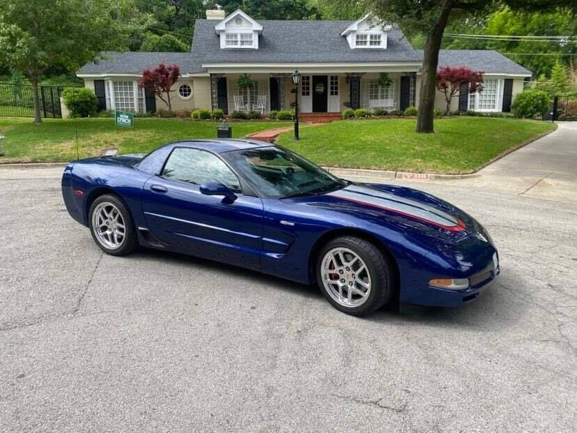 2004 CHEVROLET Corvette
